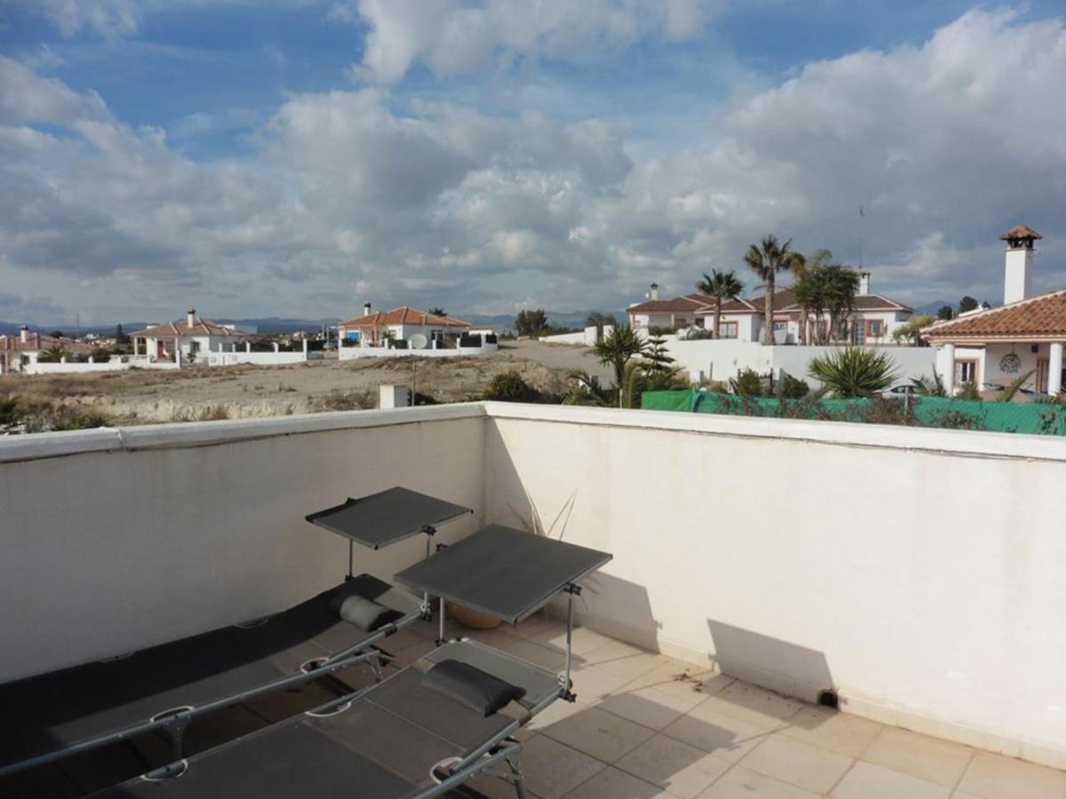 Lovely 1 Bedroom Attached With Kitchen But Private *